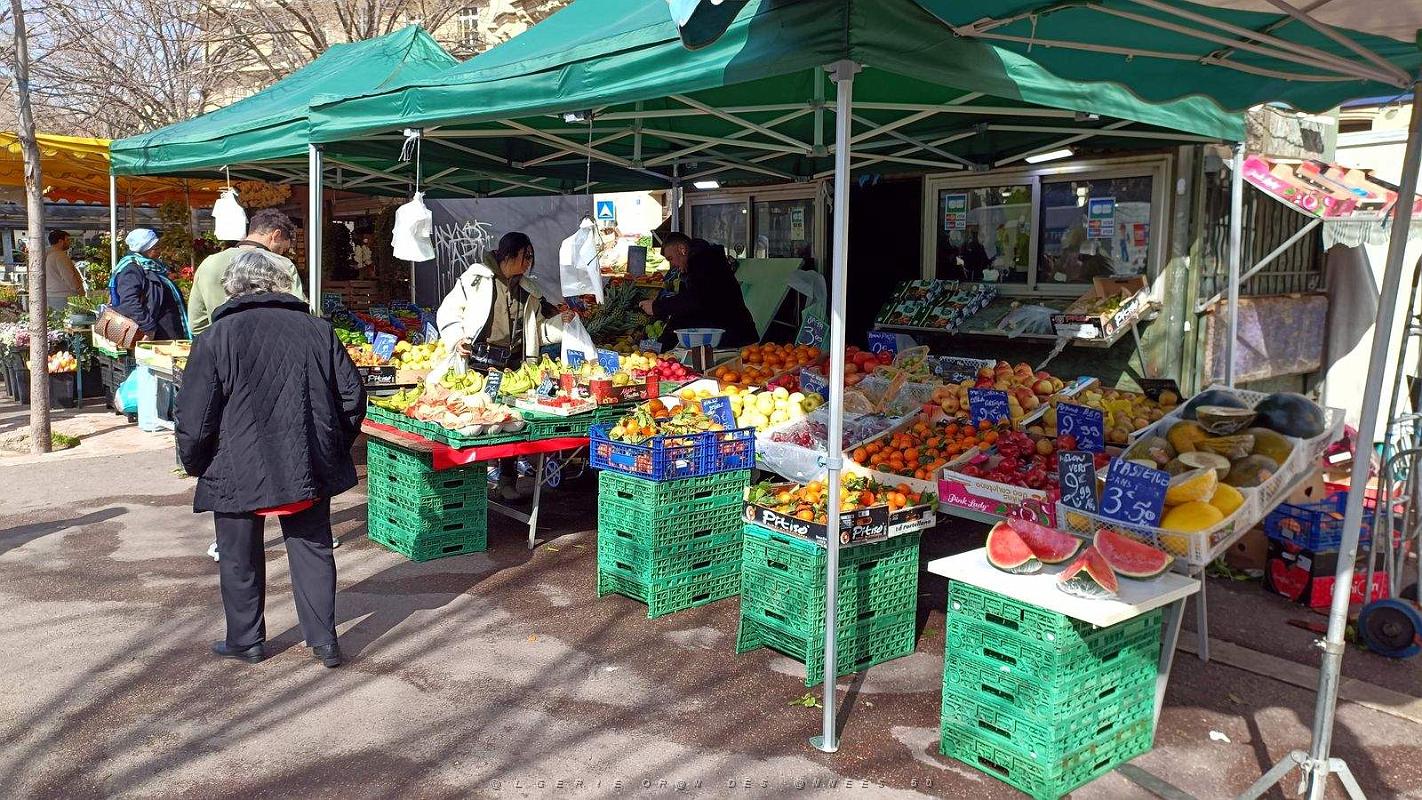 MARSEILLE - Place Castellane - 14 Mars 2024 - 06.jpg